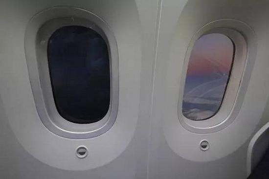 飛機(jī)舷窗為什么都是大致圓形的呢？