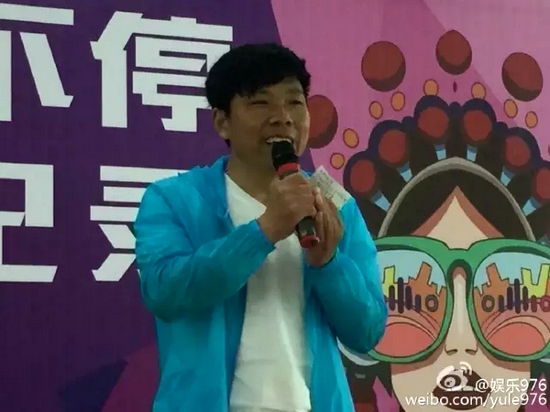 見(jiàn)證挑戰(zhàn)的戲迷代表陳紅森講述自己和戲曲的故事、見(jiàn)證歷史時(shí)刻的心情。