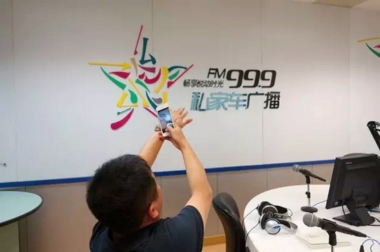 一言不合就撫摸鄭州，那怎么能少了我們私家車999？