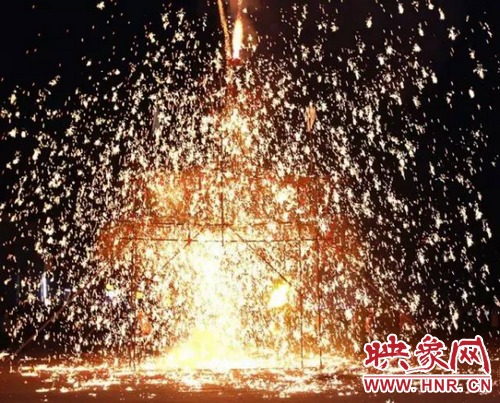 確山鐵花將登上萬(wàn)眾矚目的春晚舞臺(tái)！