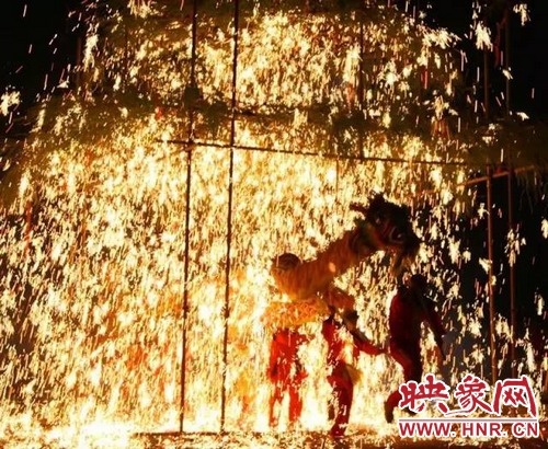 確山鐵花將登上萬(wàn)眾矚目的春晚舞臺(tái)！