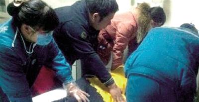 輕生女子終于獲救，目前情況穩(wěn)定。