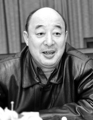 安小予。