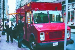 “無(wú)二烤肉”營(yíng)業(yè)現(xiàn)場(chǎng)。