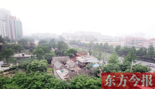 紫荊山路與書(shū)院街交叉口，書(shū)院街112號(hào)。