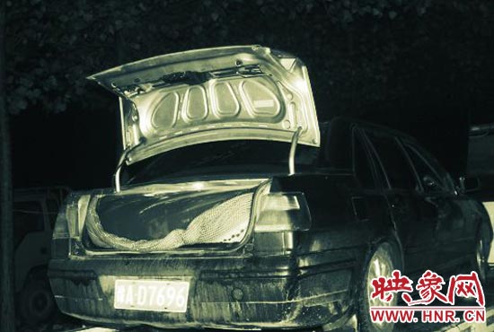 圖為改裝后的轎車，專門用于儲(chǔ)油