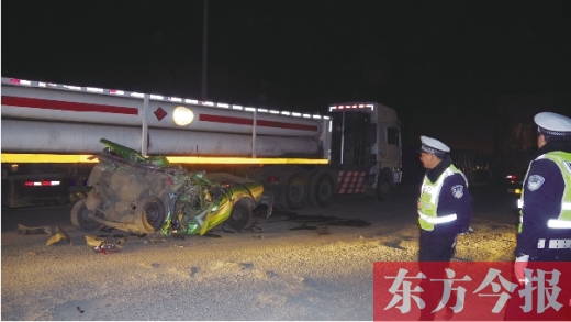 昨日下午，鄭平路與107國道并線處突發(fā)車禍，造成鄭平路擁堵兩個多小時