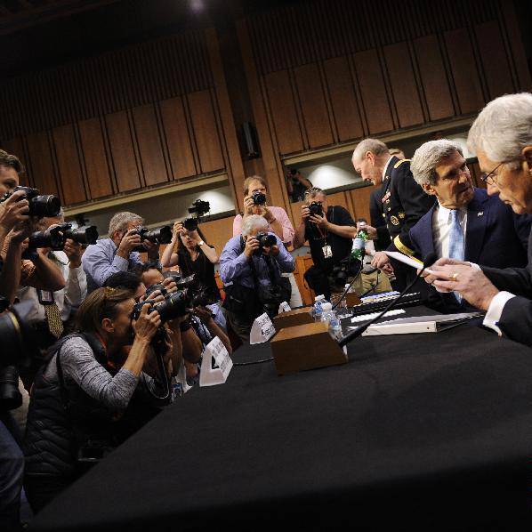 美對(duì)敘軍事行動(dòng)聽證會(huì)