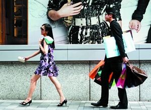 香港購物，普遍低于平日八折