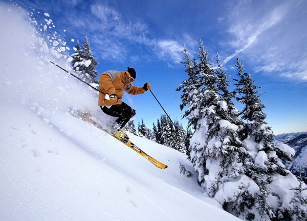 12月省內(nèi)開滑滑雪場(chǎng) 優(yōu)惠多到讓你過(guò)足癮 12月省內(nèi)開滑滑雪場(chǎng) 優(yōu)惠多到讓你過(guò)足癮