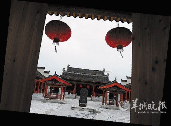 歙縣徽州府衙正堂，還原徽州古城舊貌的標(biāo)志 李健 攝