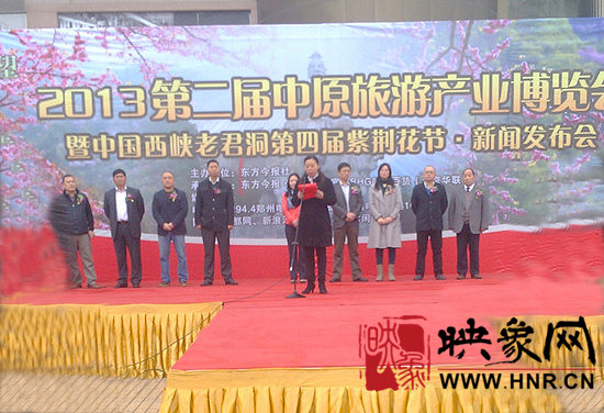 3月30日,固始西九華山國家4A景區(qū)在鄭州成功參加2013第二屆中原旅游產(chǎn)業(yè)博覽會。