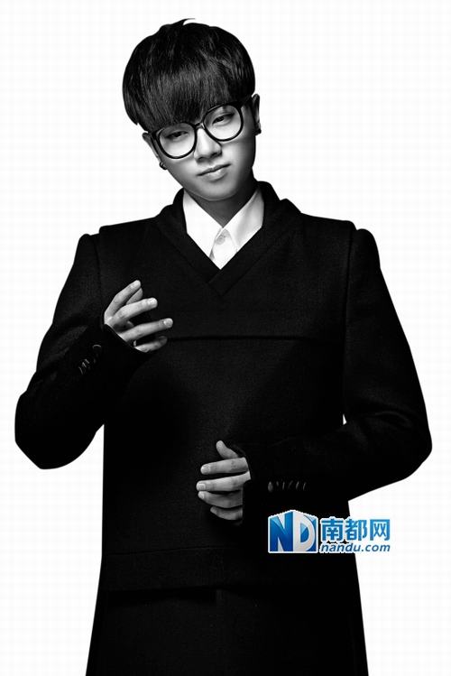 近日“快男”的“花花”華晨宇被爆7門掛科。