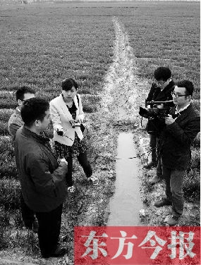 廢水不經(jīng)處理就直接排入麥田，農(nóng)民打的小麥都不敢吃。