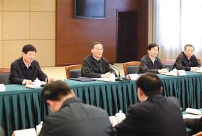 3月25日，王岐山在山東省臨沂市蒙陰縣主持召開蒙陰縣委常委擴大會議。