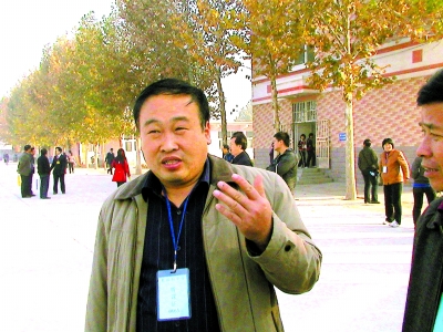 張偉生前照片。胡恩來攝