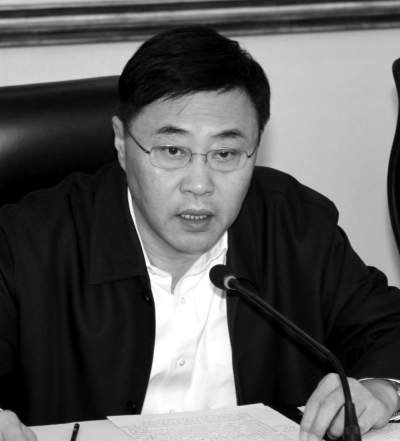 尚冰新任中國(guó)移動(dòng)董事長(zhǎng)，此前任工信部副部長(zhǎng)。