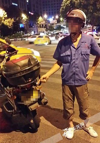 駕駛員主動要求進行酒精含量測試。警方供圖
