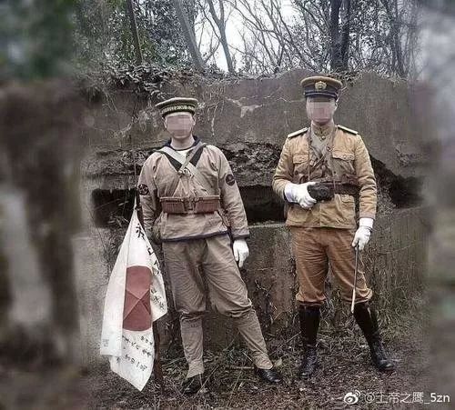 犯眾怒！兩男子抗日碉堡前扮日本兵拍照 警方介入