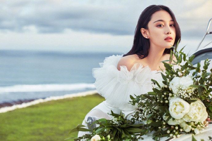 張馨予的婚紗成了淘寶爆款，知道價(jià)格后讓人大跌眼鏡！