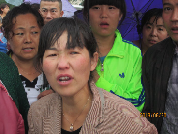 洪災(zāi)中的母親 洪災(zāi)中的母親