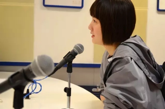 360°無死角，純素顏依舊那么美。這樣的顏值，你還敢說童星都長殘了？