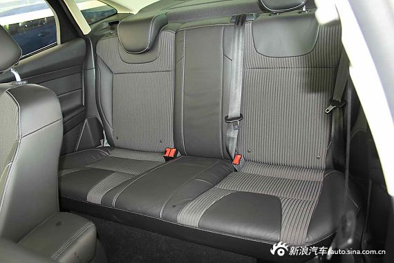 　?？怂箖蓭?jīng)典1.8MT 時尚型