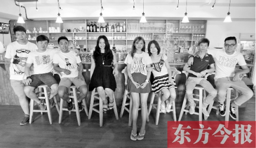 中國夢鄭能量勵(lì)志故事會(huì) 90后合伙開“很多人”咖啡館