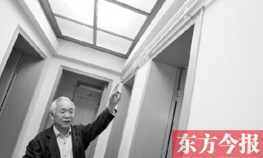 家住“湖光苑”的林老先生對改造施工不破壞裝修、注意細節(jié)很滿意