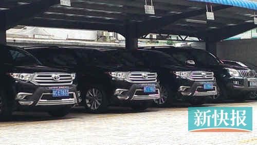 珠海煙草局停車(chē)場(chǎng)內(nèi)的三輛漢蘭達(dá)。