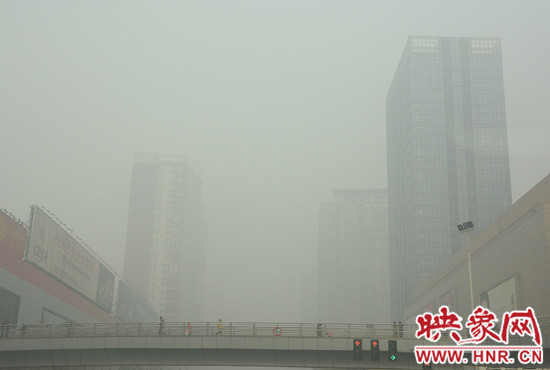 “霧霾”，應(yīng)該是2013年人們最不能忘記的詞語