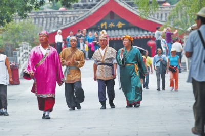 景區(qū)不漲價(jià)，希望游客玩得開心。