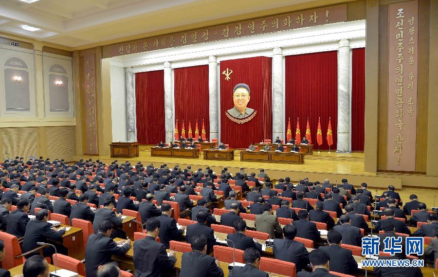據(jù)朝中社12月9日提供的照片顯示，12月8日，朝鮮勞動黨中央政治局?jǐn)U大會議在平壤舉行。