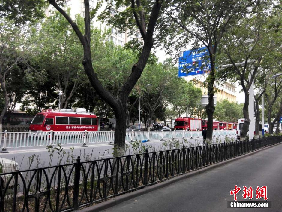 自治區(qū)和烏魯木齊市有關(guān)部門迅速處置，傷員已全部送往醫(yī)院救治。