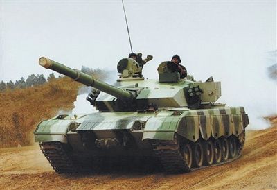 陸軍99改主戰(zhàn)坦克。