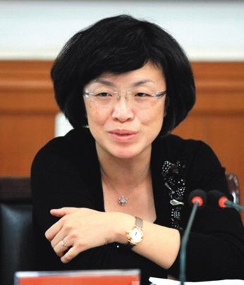 楊曉波 高平市原市長(zhǎng) 4月30日涉嫌嚴(yán)重違紀(jì)接受調(diào)查；11月26日被雙開，移送司法機(jī)關(guān)