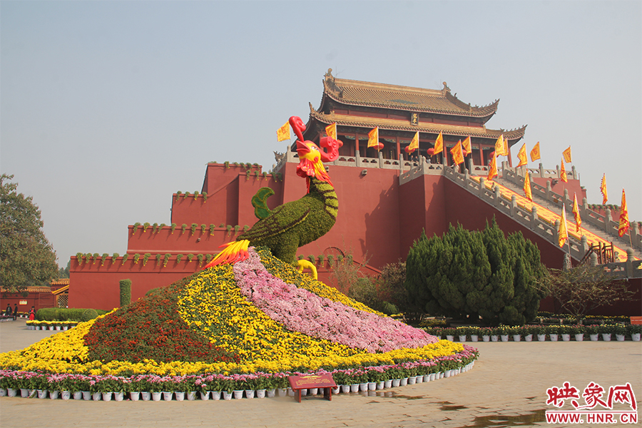 鳳舞九天。