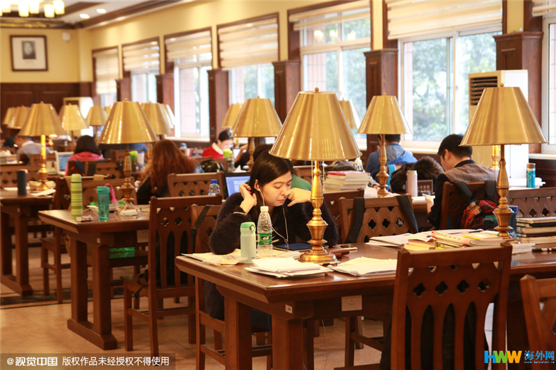 重慶大學(xué)改造翻新的“民國風(fēng)圖書館”走紅網(wǎng)絡(luò)，引得無數(shù)網(wǎng)友點贊