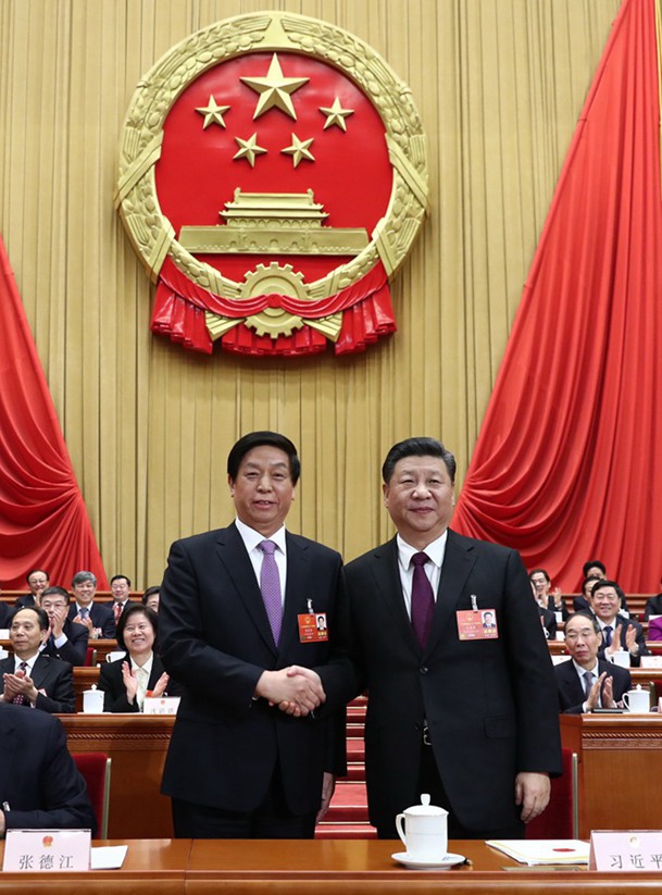 習(xí)近平當(dāng)選國家主席、中央軍委主席