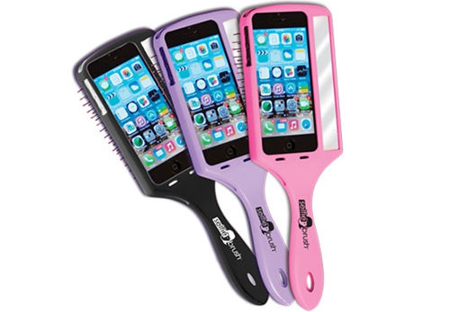 圖為美國公司推出的自拍美發(fā)梳。