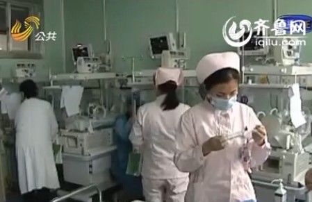 四個(gè)孩子每天的花費(fèi)都要一萬多。