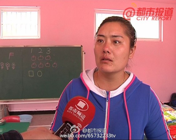 當(dāng)事老師接受采訪時表示很委屈。