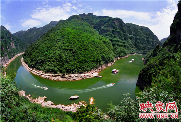 青熙風(fēng)鈴節(jié)開幕 中國(guó)旅游日青天河門票將“買一送一”