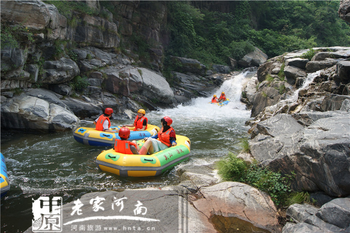 這個夏天,到關(guān)山、八里溝漂流戲水爽“到家”了