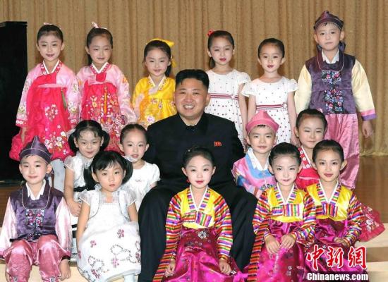 據(jù)朝中社5月30日?qǐng)?bào)道，朝鮮勞動(dòng)黨第一書記、朝鮮國(guó)防委員會(huì)第一委員長(zhǎng)、朝鮮人民軍最高司令官金正恩在兒