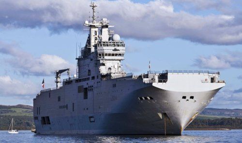 俄羅斯向法國購買西北風級兩棲攻擊艦。
