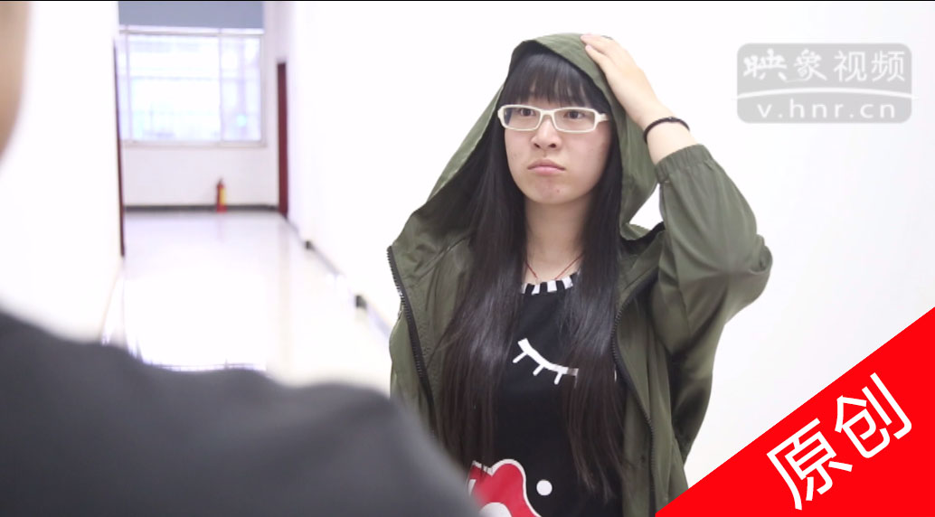 映象視頻原創(chuàng)短?。阂环昼娍炊?015高考入場(chǎng)新規(guī)