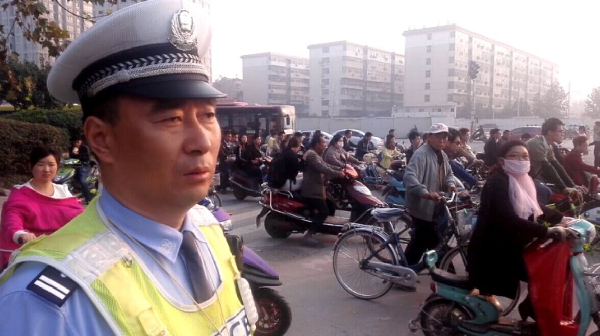 上班表情：1逗2羞3怕 你是哪個(gè)？