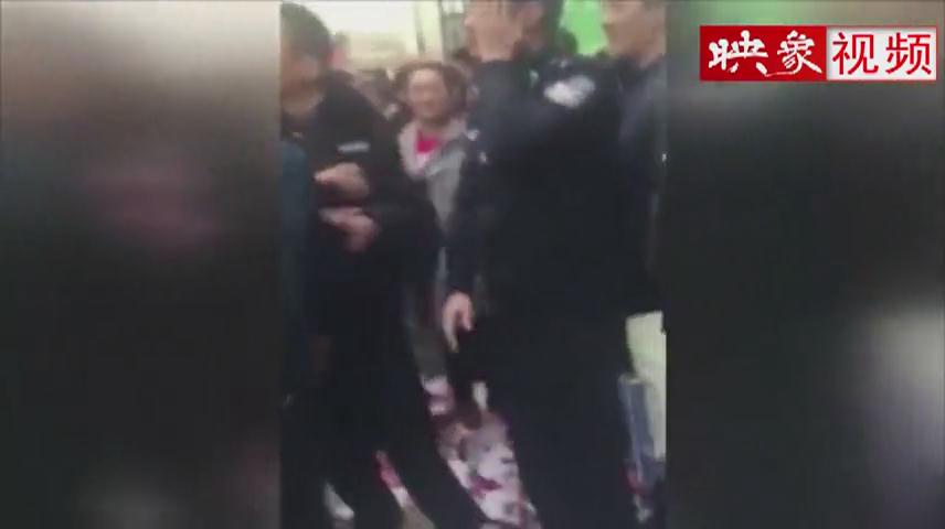 暈！城管被打警方出警被圍攻