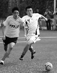 　海馬汽車隊(duì)建隊(duì)已久，曾參加過全國(guó)性的草根足球聯(lián)賽，并取得過好名次